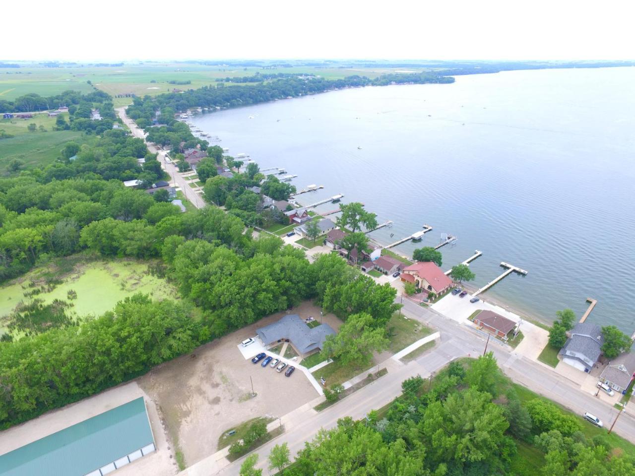 Big Spirit Resort Spirit Lake Exterior foto